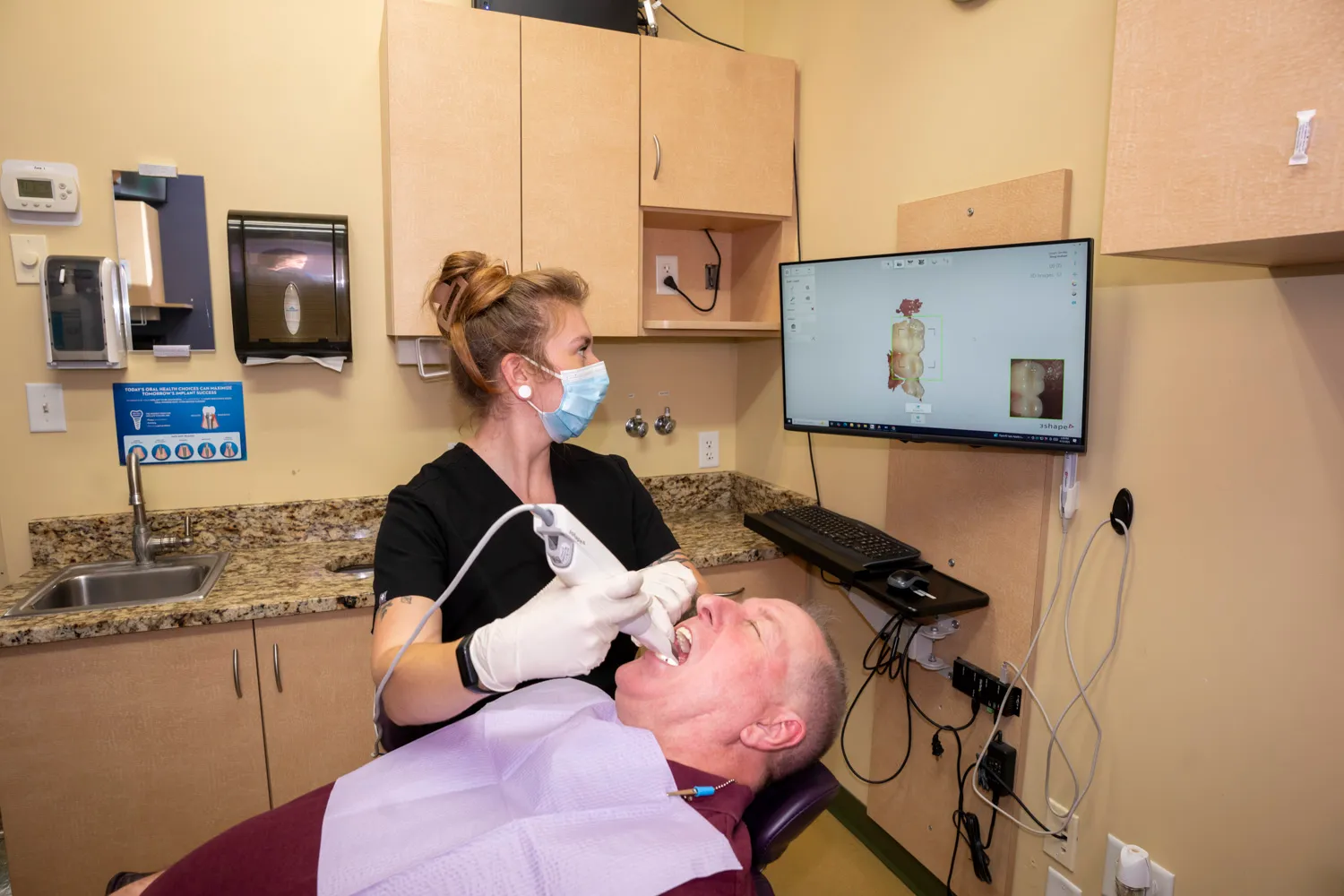 Digital dental technology
