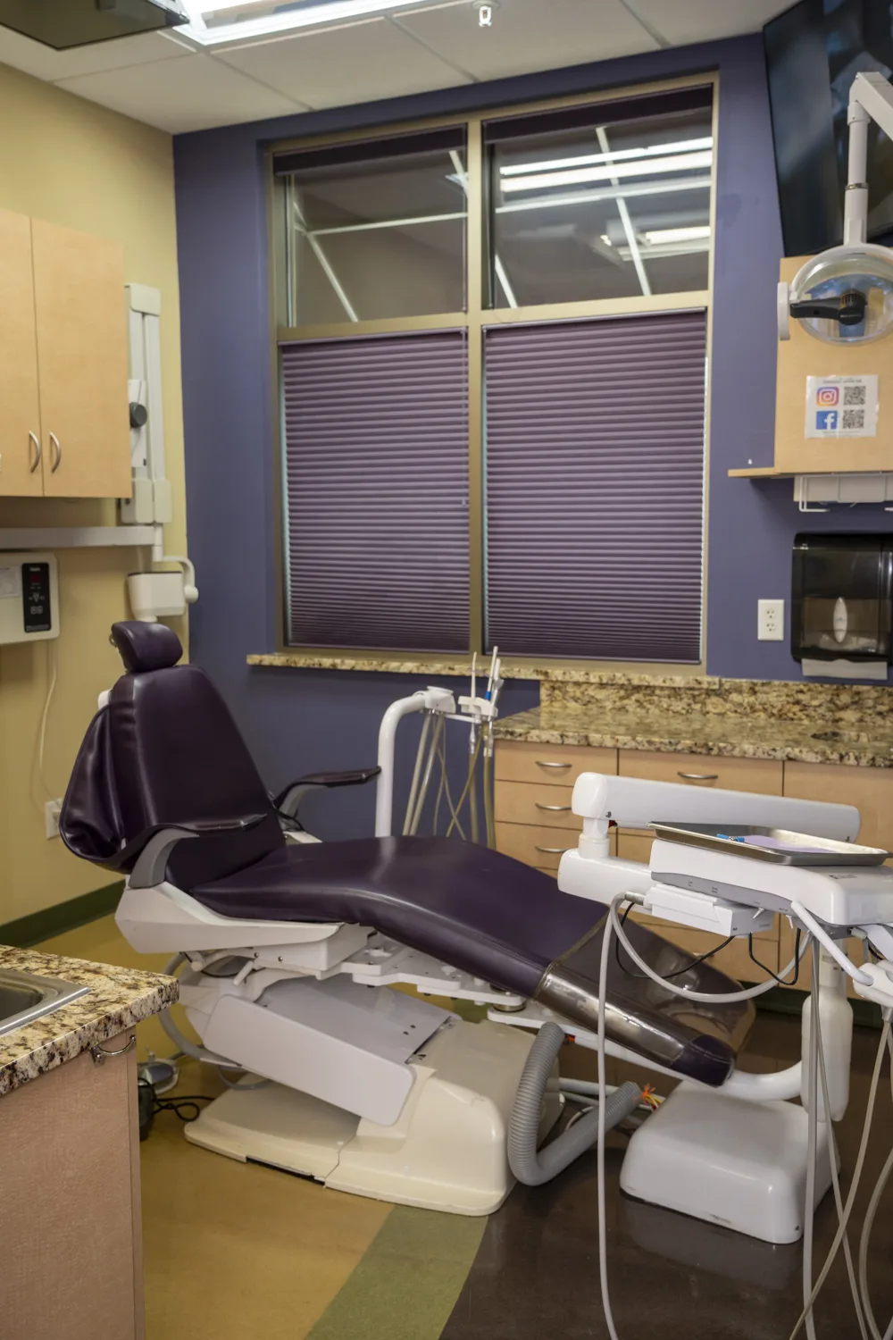 A treatment room at Gendler Dental Center