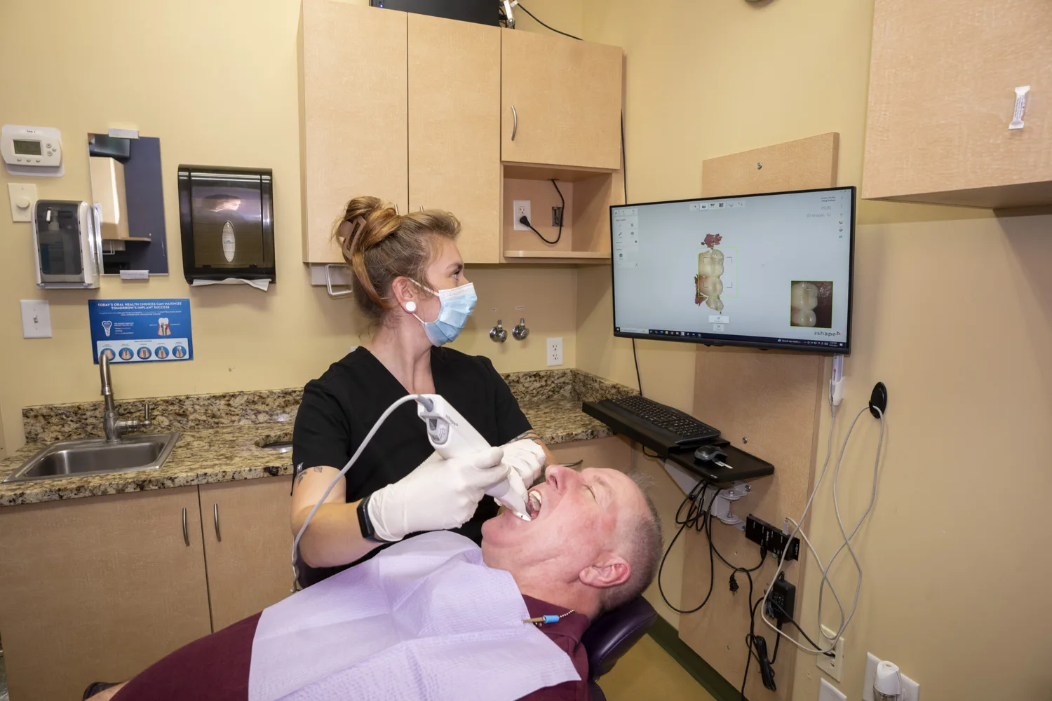 Advance dental technology provides precise treatment.