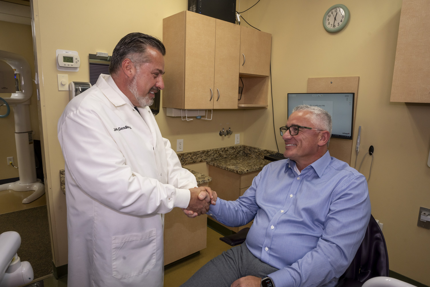 Permanent dental implants at Gendler Dental Center
